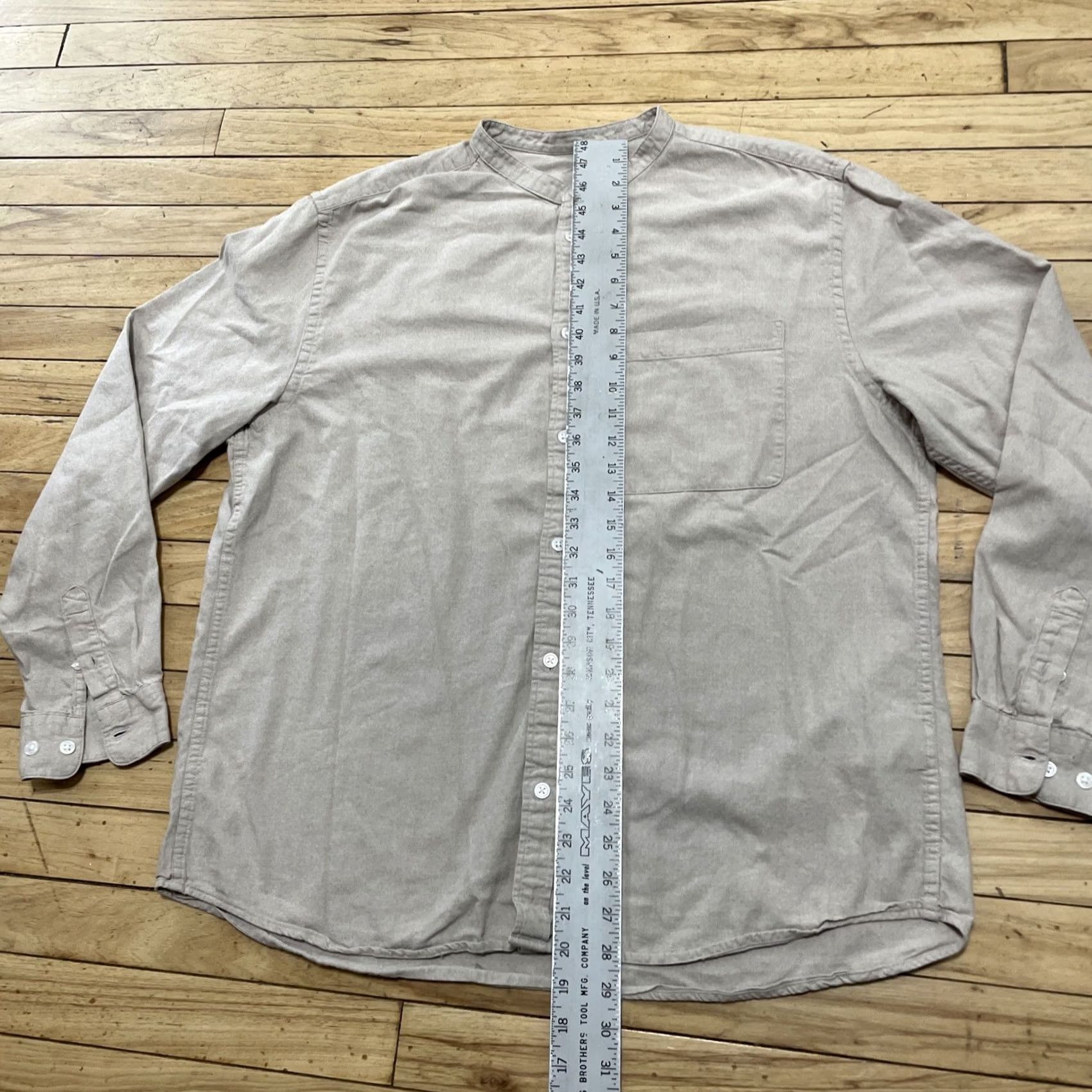 Vintage VINTAGE Button Shirt Men M Mock Neck Western Long Sleeve Beige Tan Layering Old Money Shirt Size US M / EU 48-50 / 2 - 6 Thumbnail