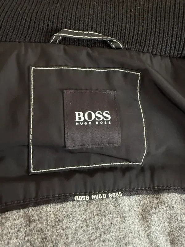 Hugo Boss Hugo Boss Giubbottto Imbottito Uomo Nero Taglia 50 Size US L / EU 52-54 / 3 - 9 Thumbnail