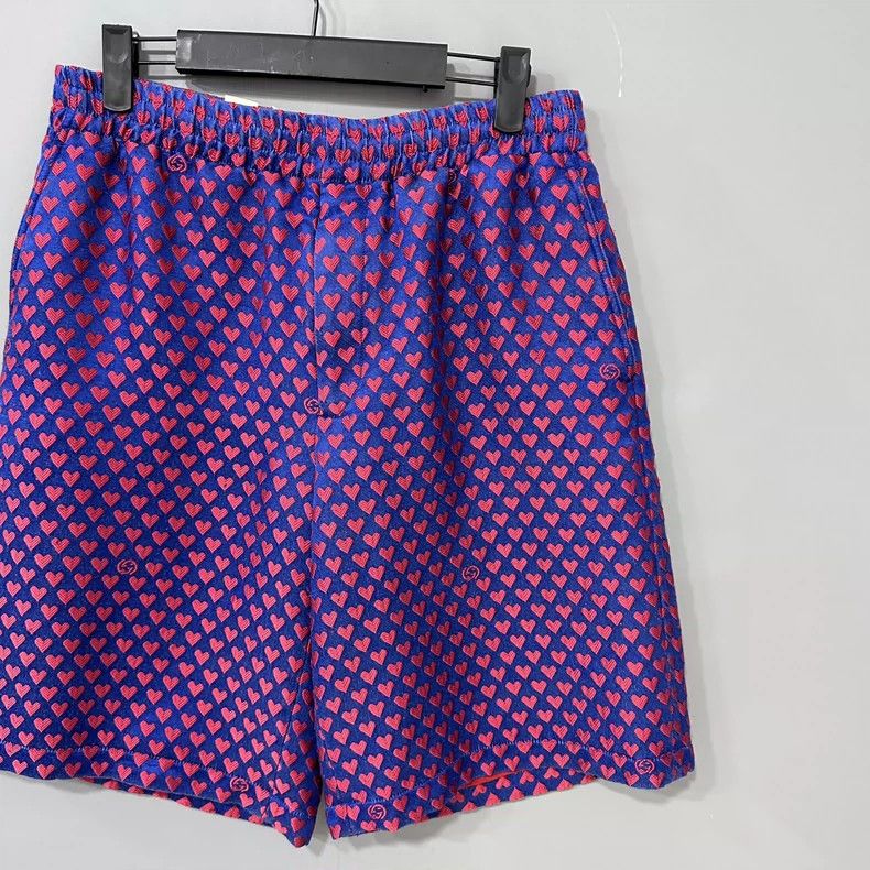Gucci Gucci Love full-print logo shorts 2502-Nextarrow Size US 30 / EU 46 - 2 Thumbnail