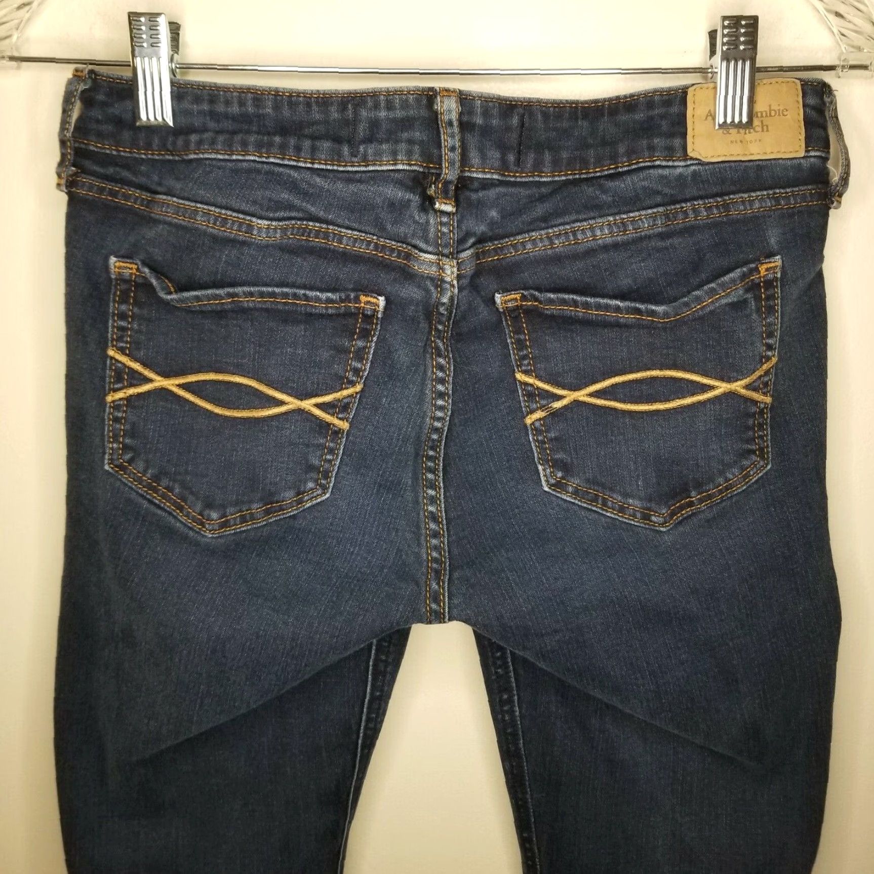Abercrombie & Fitch VINTAGE Abercrombie & Fitch Womens Jeans Skinny Blue 28x31 6L Girls? Size 28" / US 6 / IT 42 - 6 Thumbnail