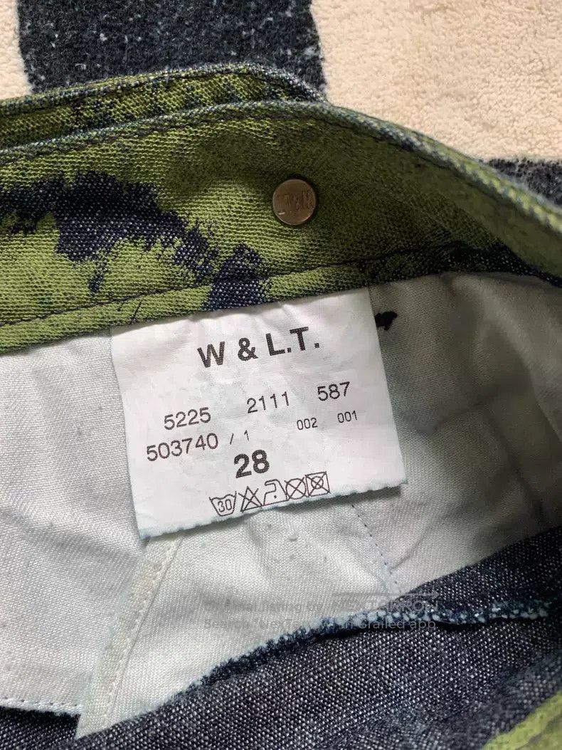 Walter Van Beirendonck Walter Van Beirendonck Denim A-line Short Skirt Size 28" / US 6 / IT 42 - 7 Thumbnail
