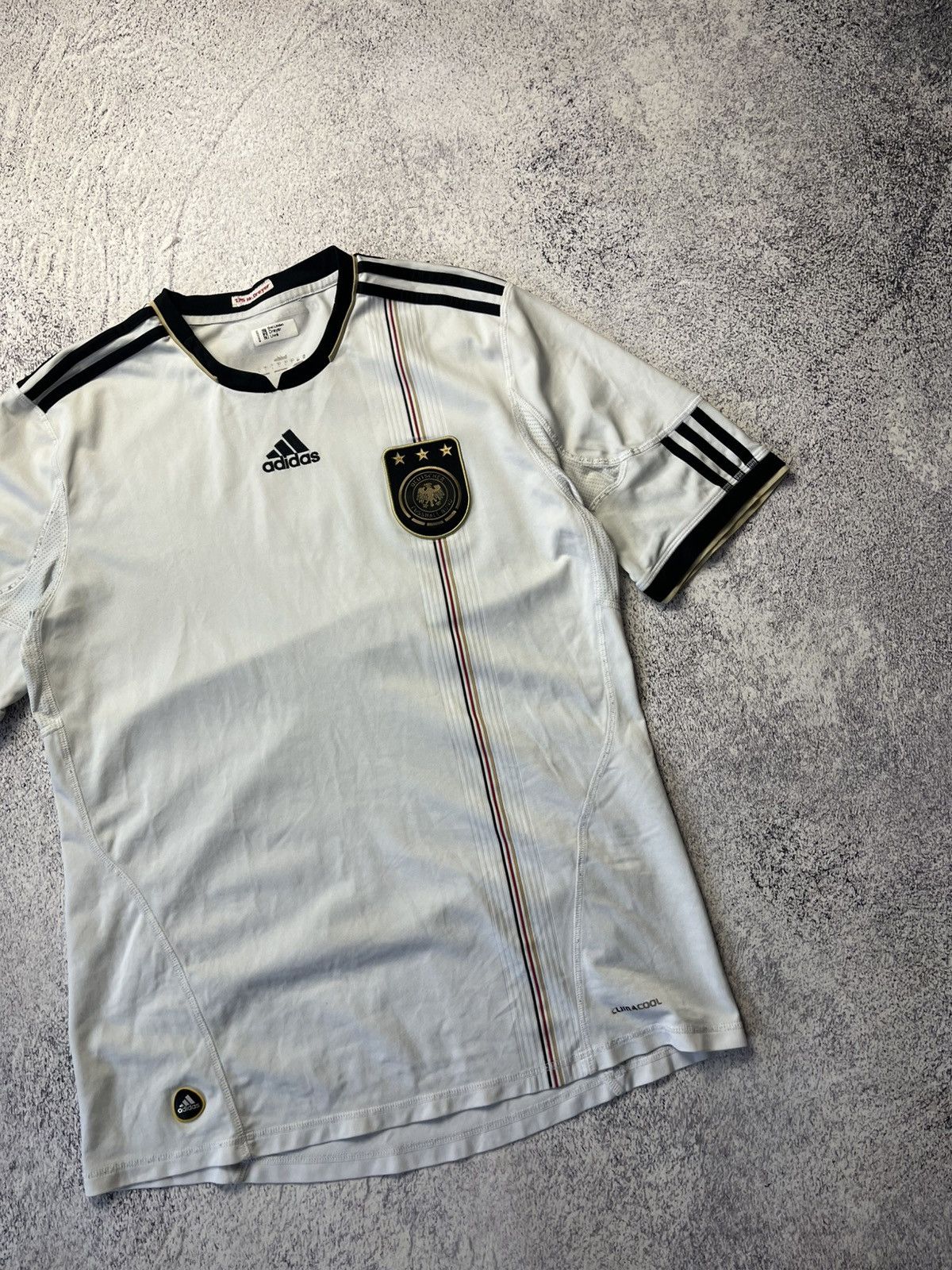 Adidas GERMANY ADIDAS 2010 WORLD CUP FOOTBALL HOME JERSEY SOCCER Size US M / EU 48-50 / 2 - 6 Thumbnail