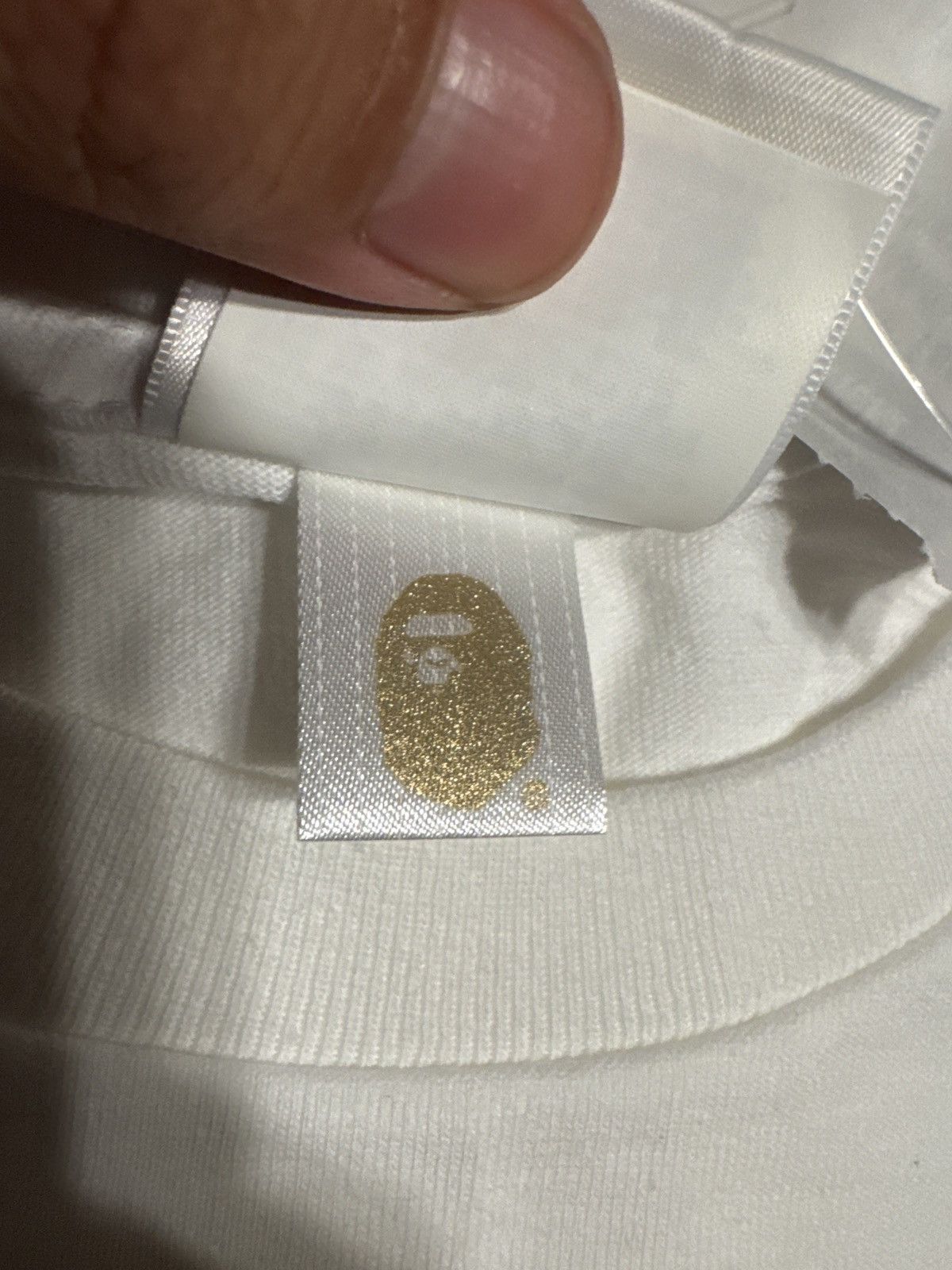 Bape Rainbow Side Shark Tee Size US L / EU 52-54 / 3 - 7 Thumbnail