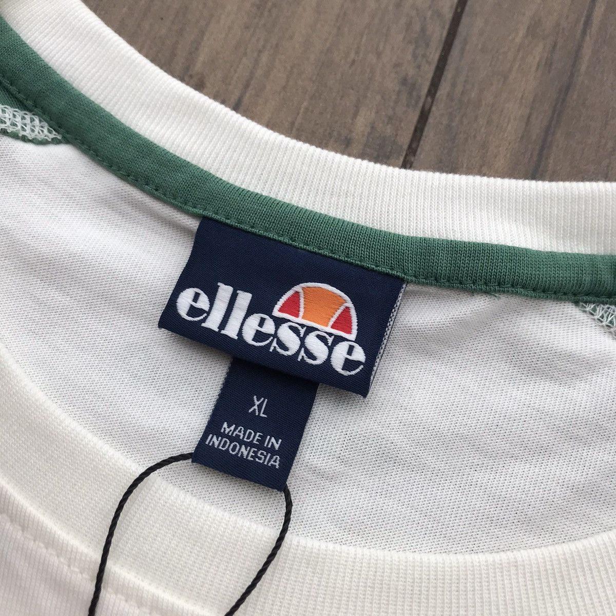 Ellesse Ellesse Italia Originals Raglan Tshirt tee shirt white beige Size US XL / EU 56 / 4 - 6 Thumbnail