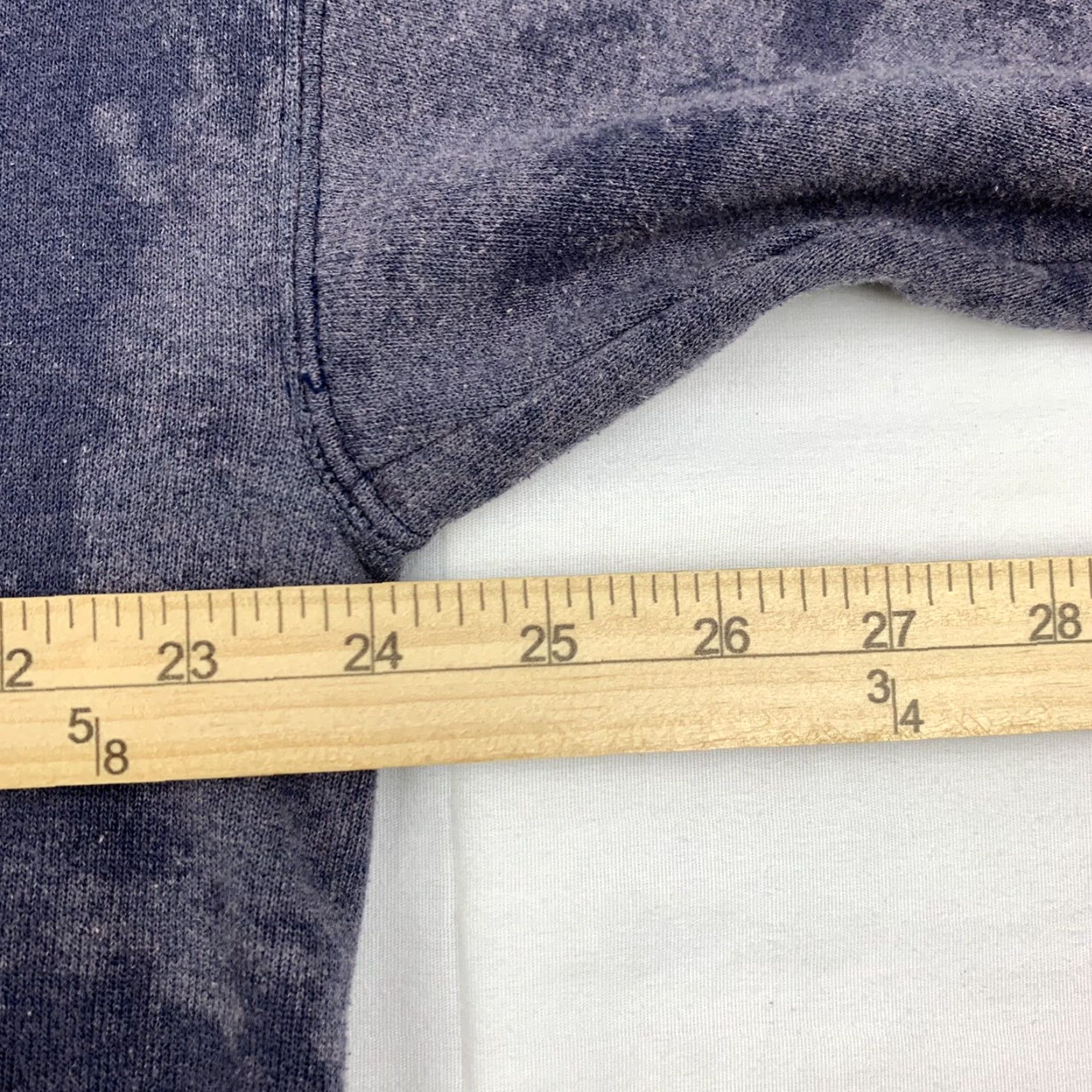 Champion VINTAGE Champion Sweatshirt Adult XL Navy Bleach Dyed Crewneck Pullover Y2K Mens Size US XL / EU 56 / 4 - 7 Thumbnail
