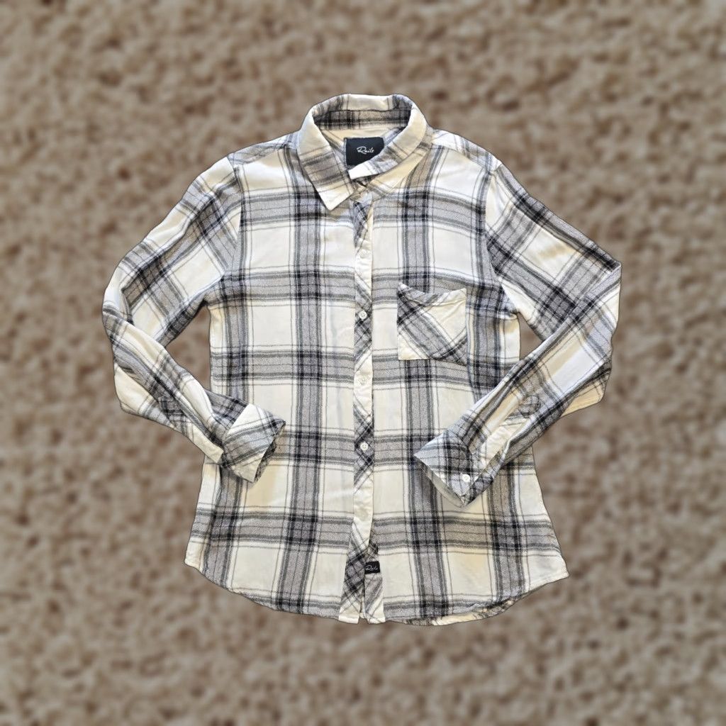 Rails Top Womens Medium White Gray Plaid Flannel Button-Up Long Sleeve Casual Shirt