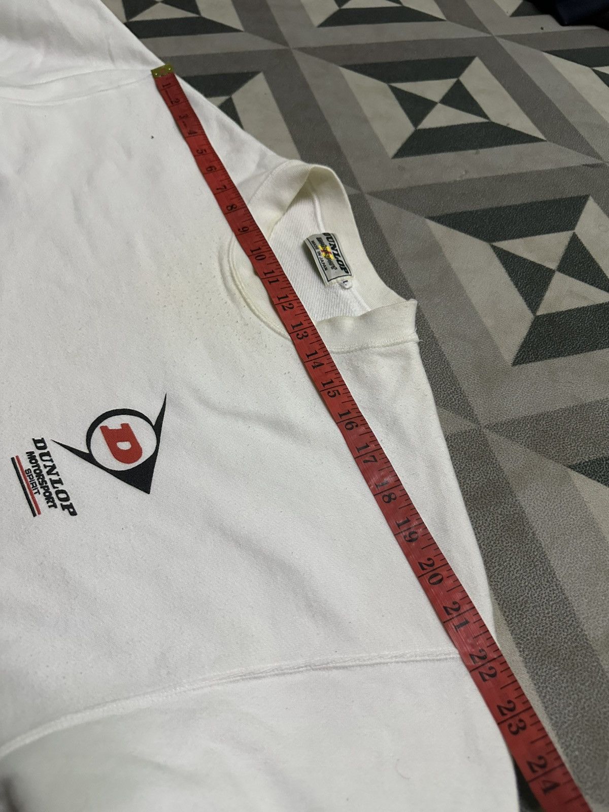 Dunlop Vintage 90s Dunlop motorsport spirit sweatshirt Size US L / EU 52-54 / 3 - 10 Thumbnail