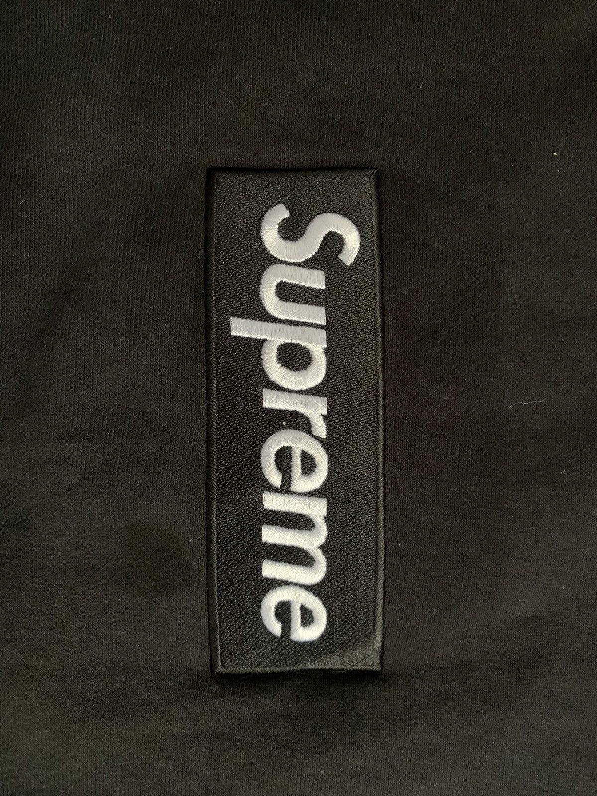 Supreme Supreme box logo crewneck black on black Size US M / EU 48-50 / 2 - 2 Thumbnail