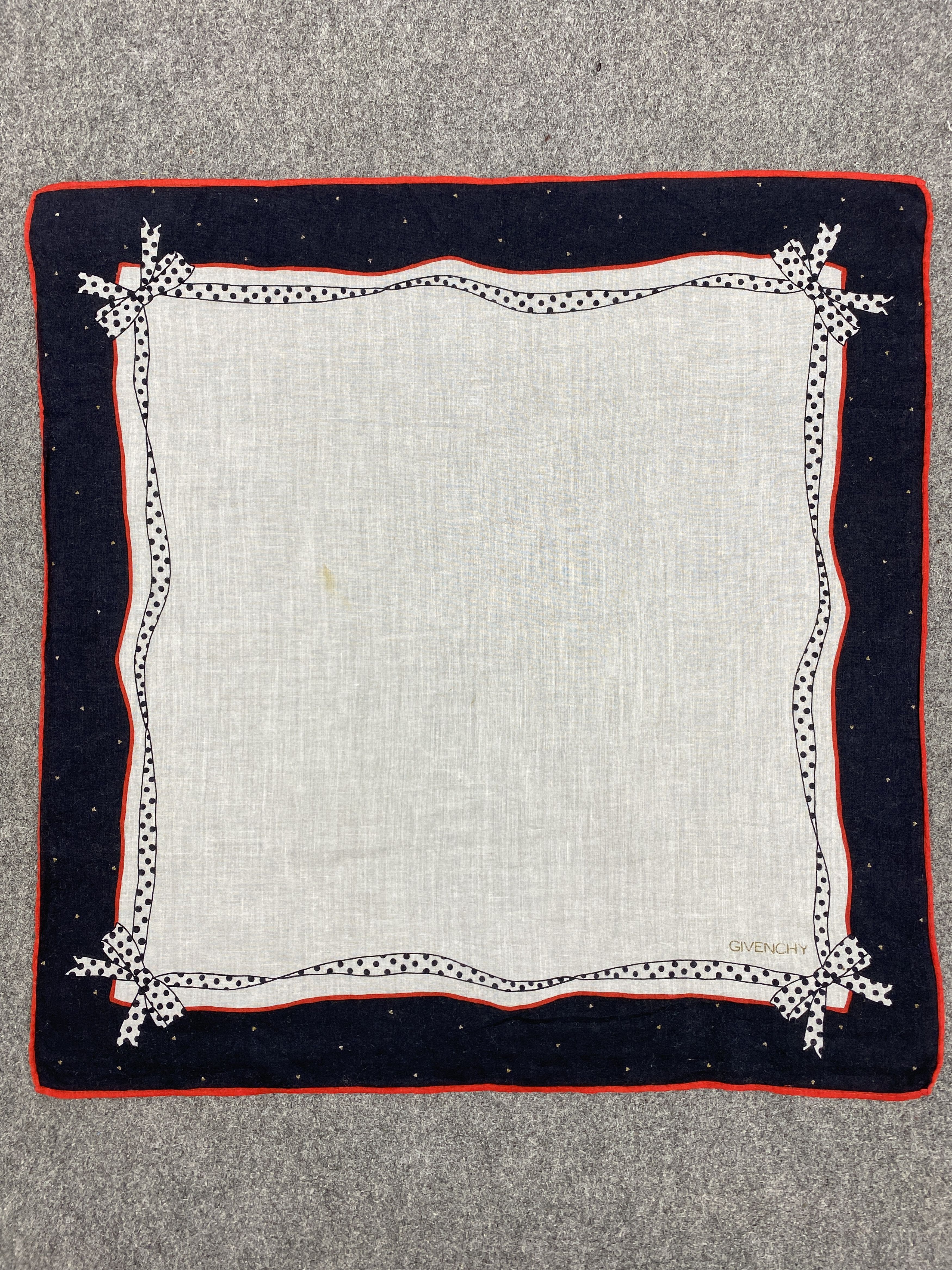 Givenchy Givenchy Bandana / Handkerchief HKC0393 Size ONE SIZE - 4 Thumbnail