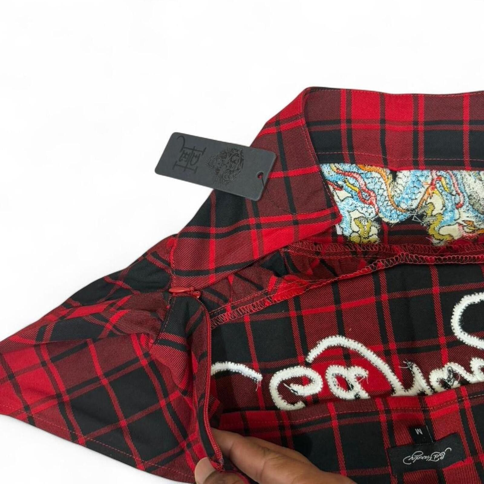 Ed Hardy Ed Hardy red plaid shorts with dragon design Size 31" - 6 Thumbnail