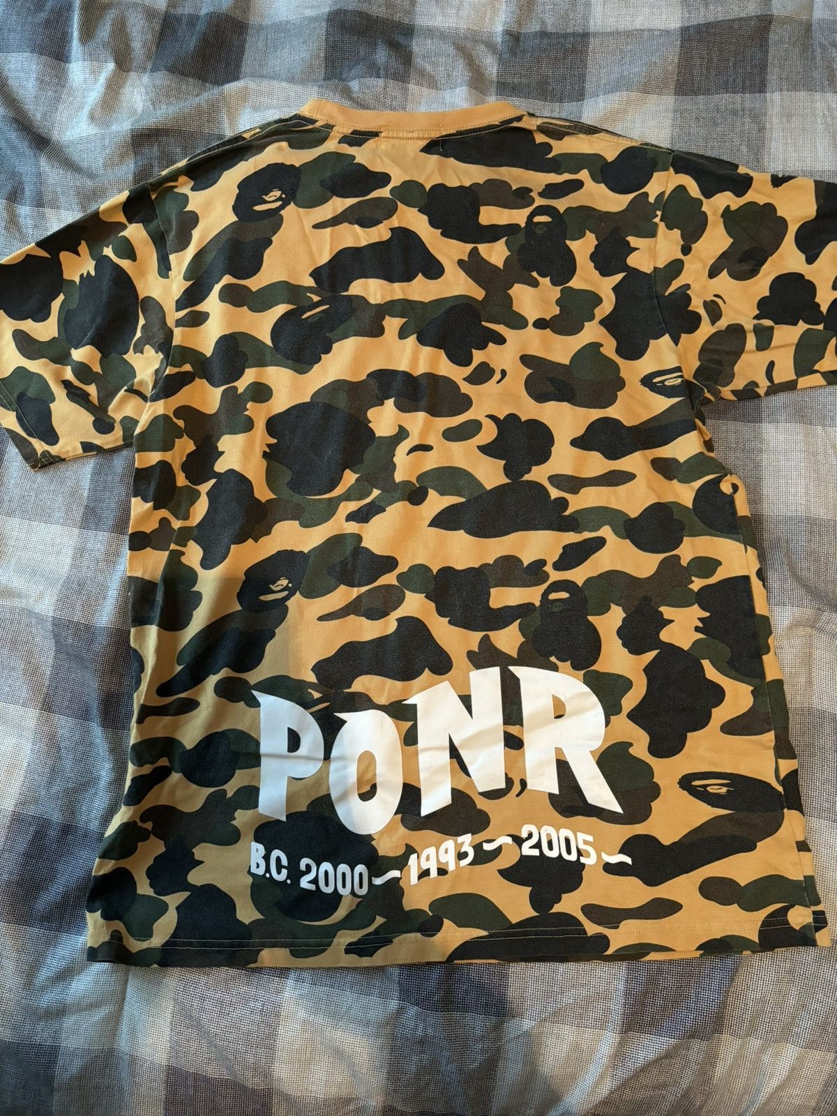 Bape 1st Camo Shark Tee Size US L / EU 52-54 / 3 - 3 Thumbnail