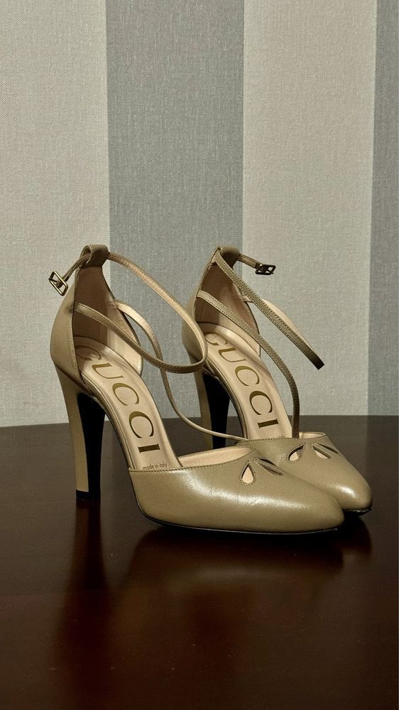 Gucci Gucci Heels Size US 6.5 / IT 36.5 - 1 Thumbnail