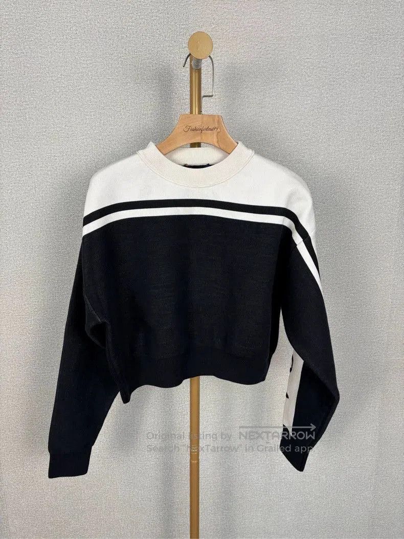 Louis Vuitton LV Black Paneled Long Sleeve Top. Size US S / EU 44-46 / 1 - 1 Thumbnail