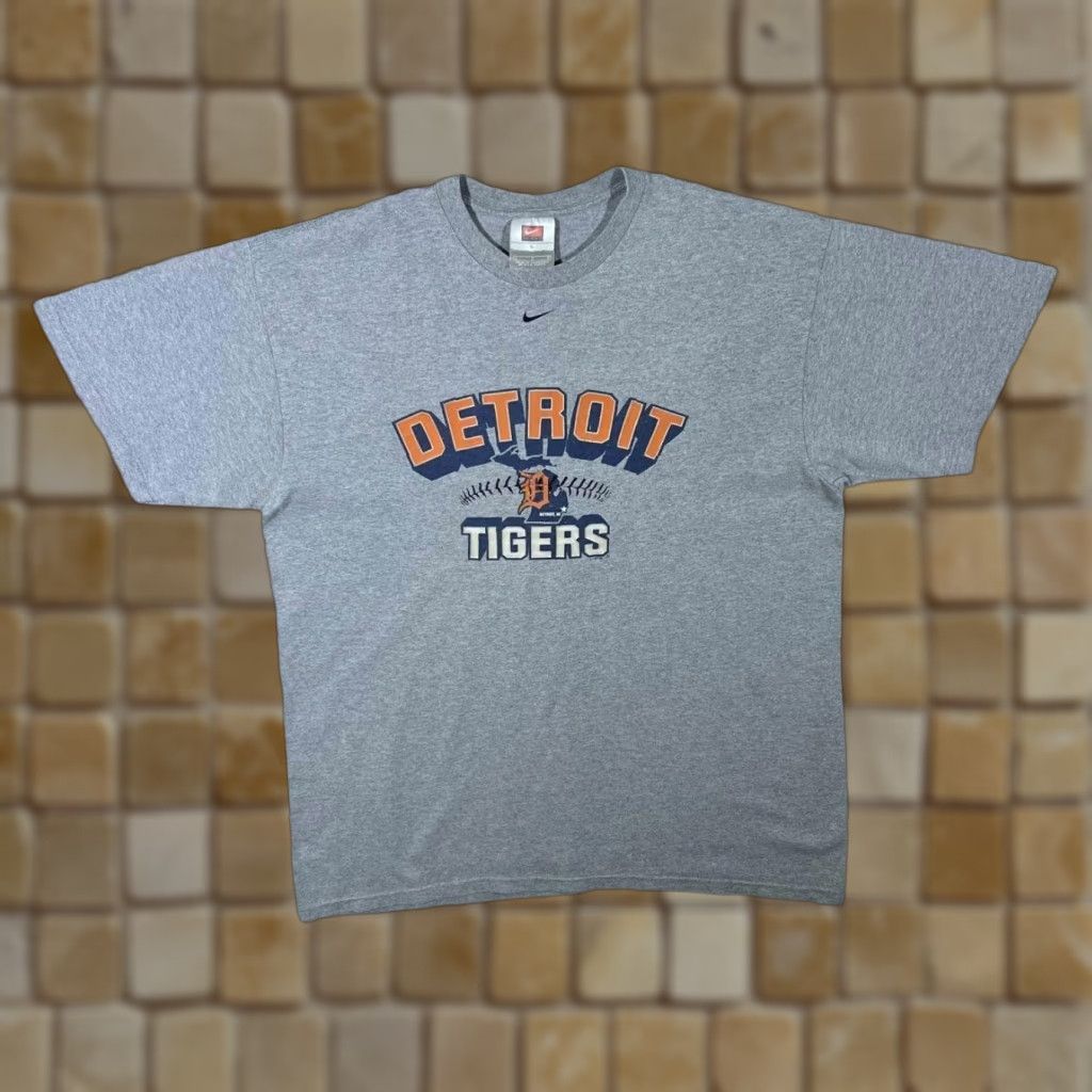 Nike VINTAGE Nike Team MLB Detroit Tigers Graphic Grey T-Shirt Mens Large XL Size US L / EU 52-54 / 3 - 1 Thumbnail