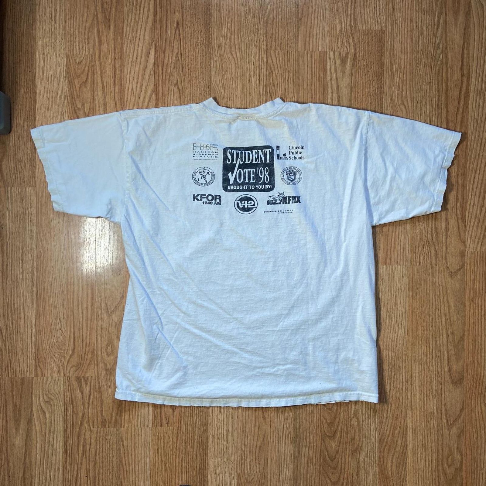 Gildan 90s lincoln nebraska 1998 Size US XL / EU 56 / 4 - 2 Thumbnail