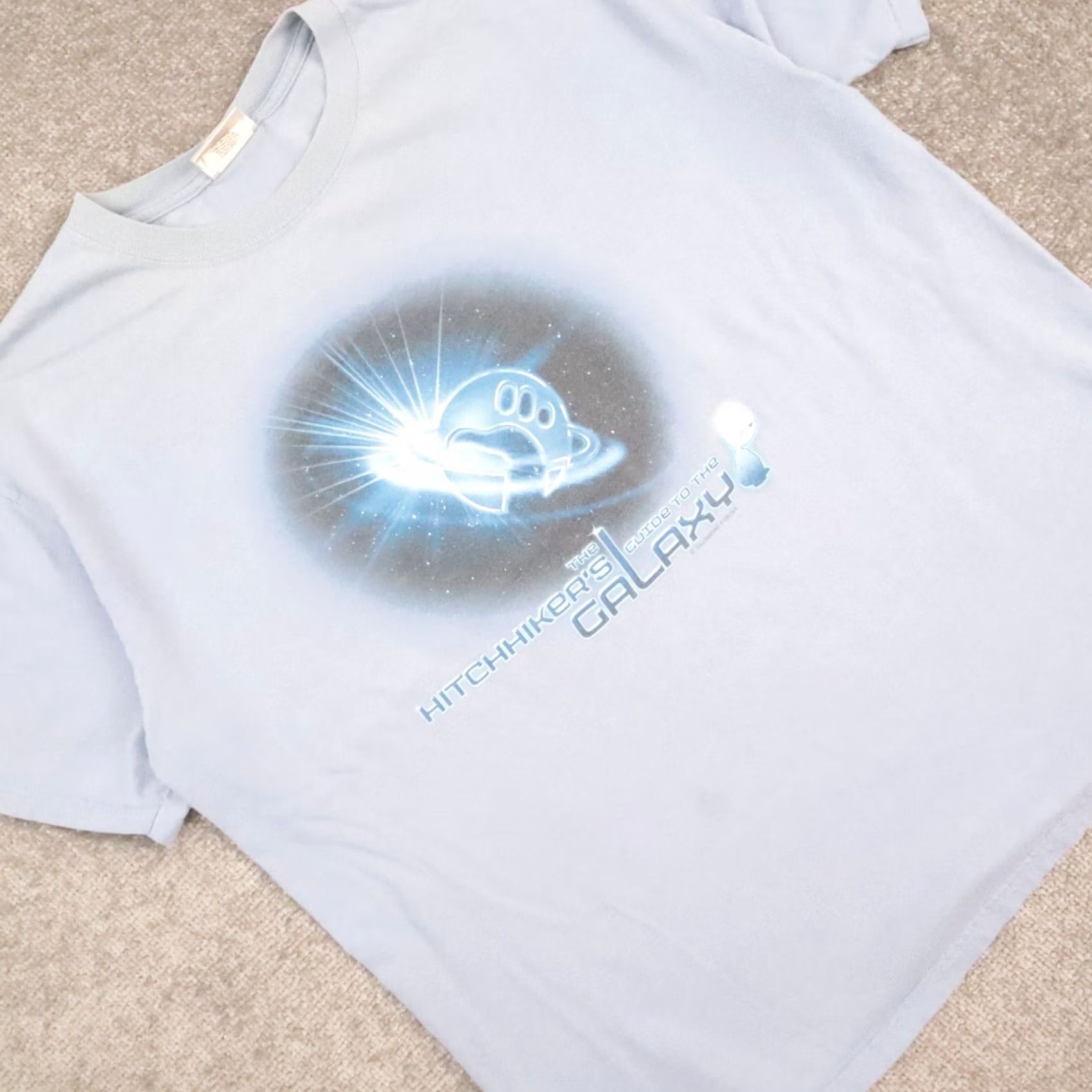 Disney VINTAGE Disney The Hitchhikers Guide To The Galaxy T-Shirt XL Blue Mens 90s Movie Size US XL / EU 56 / 4 - 7 Thumbnail