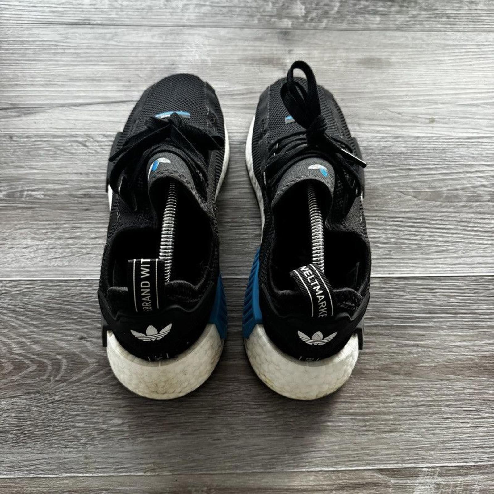 Adidas adidas • NMD_R1 "Core Black" (9M) Size US 9 / EU 42 - 7 Thumbnail
