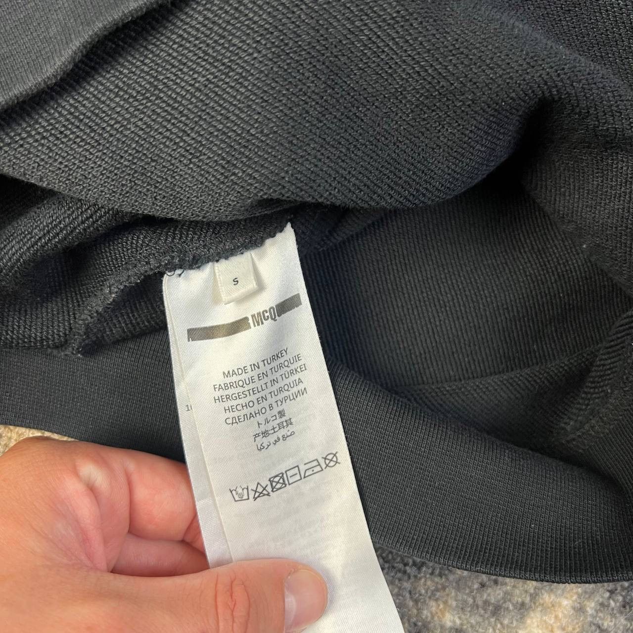 McQ Alexander McQueen Alexander McQueen Swallows Velour Multilogo Luxury Hoodie Size US S / EU 44-46 / 1 - 7 Thumbnail