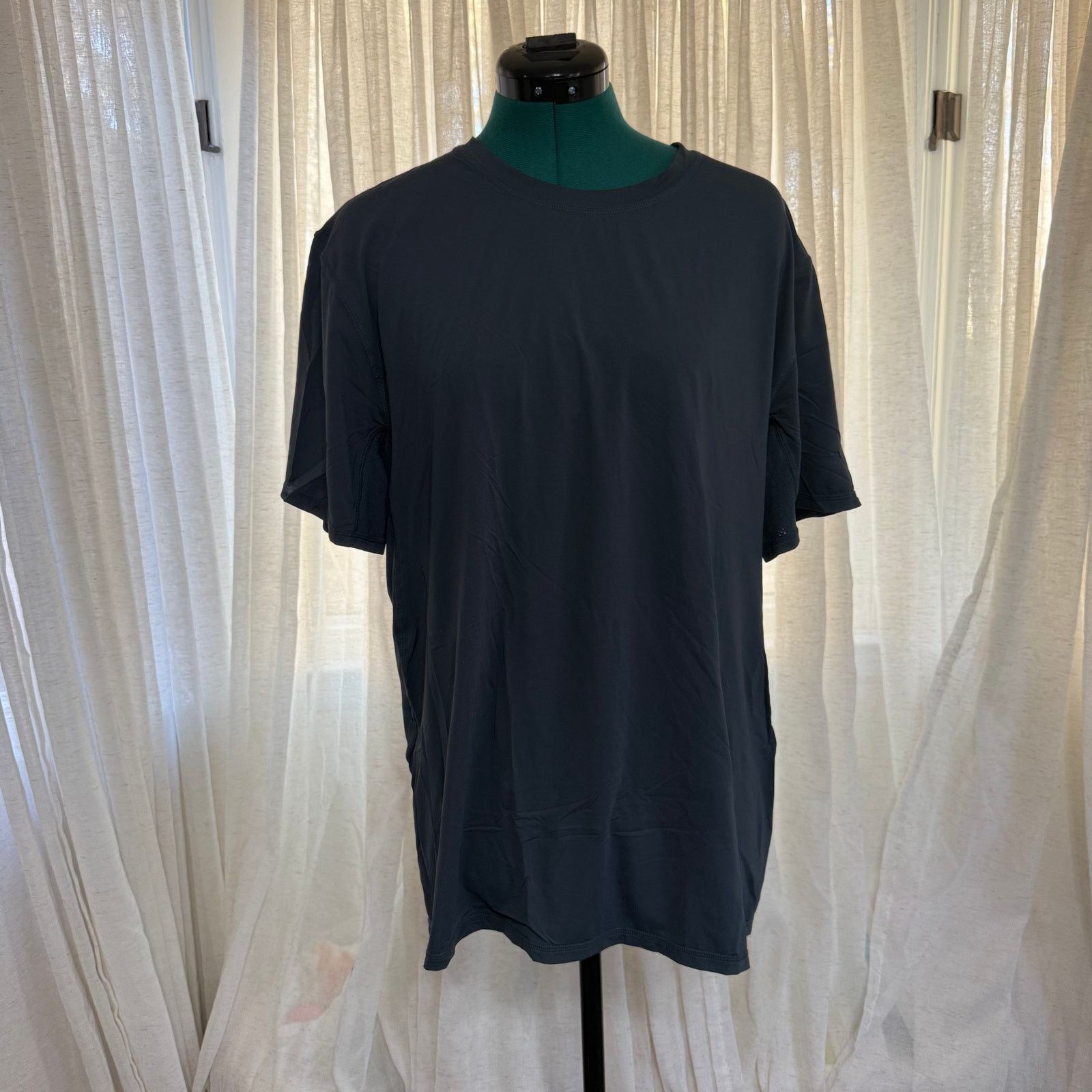 Other Fit2Run Navy Blue Performance Tee | Sz L Size US L / EU 52-54 / 3 - 2 Thumbnail