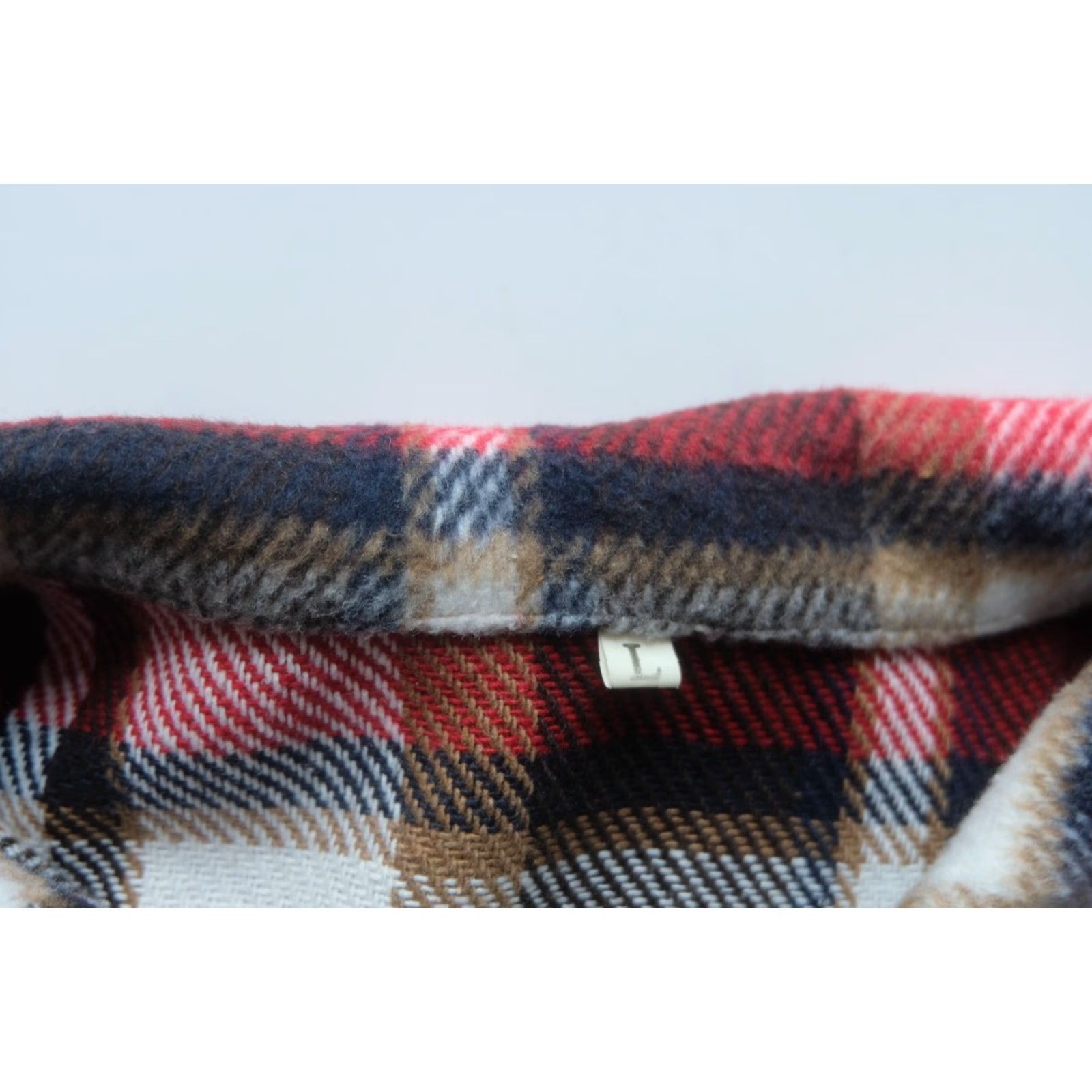 Vintage VINTAGE Unbranded Shirt Men L Brown Plaid 100% Polyester Flannel Button-Down Casual 90s Theme Fall Spring Summer Winter Mens Size US L / EU 52-54 / 3 - 5 Thumbnail