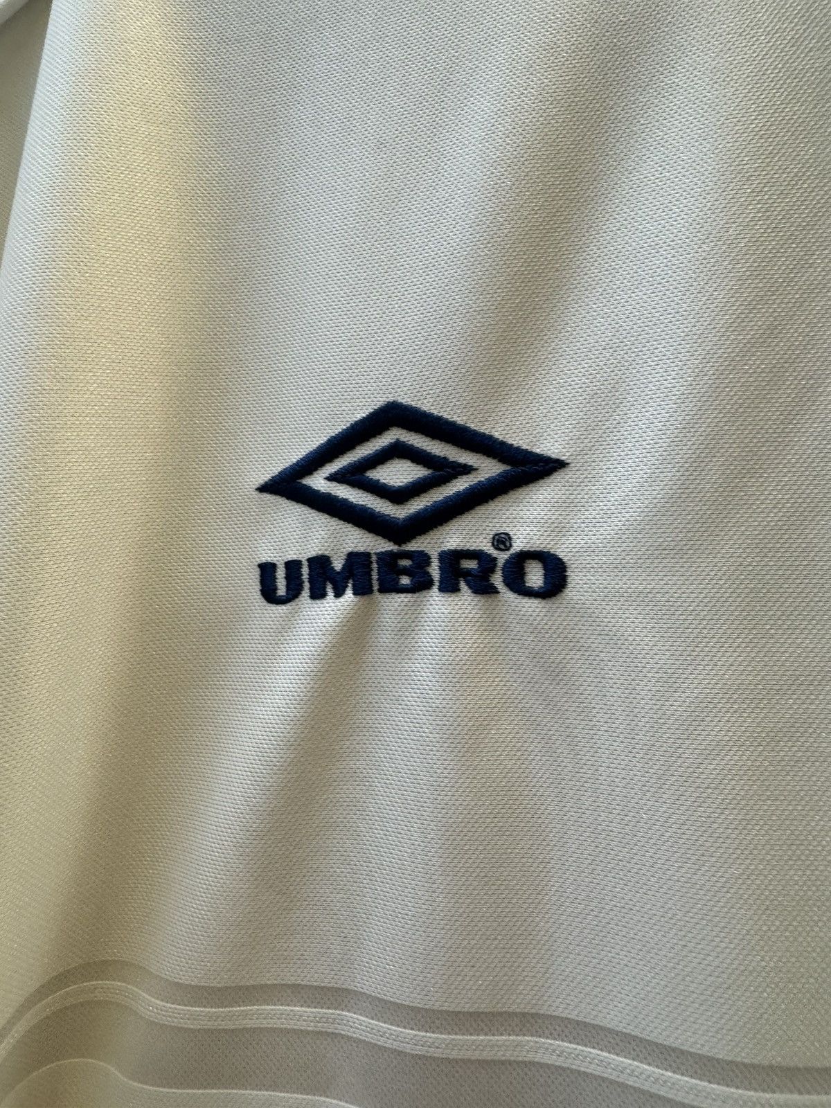 Umbro × Vintage Umbro England 1999 2000 Home Shirt Soccer Jersey Size US XL / EU 56 / 4 - 4 Thumbnail