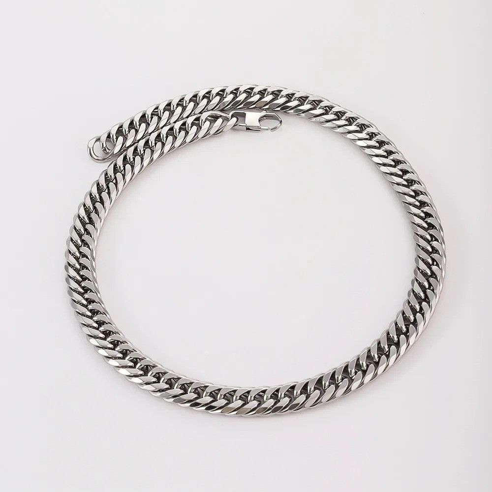 Jewelry Cuban Chain Necklace Size ONE SIZE - 1 Thumbnail