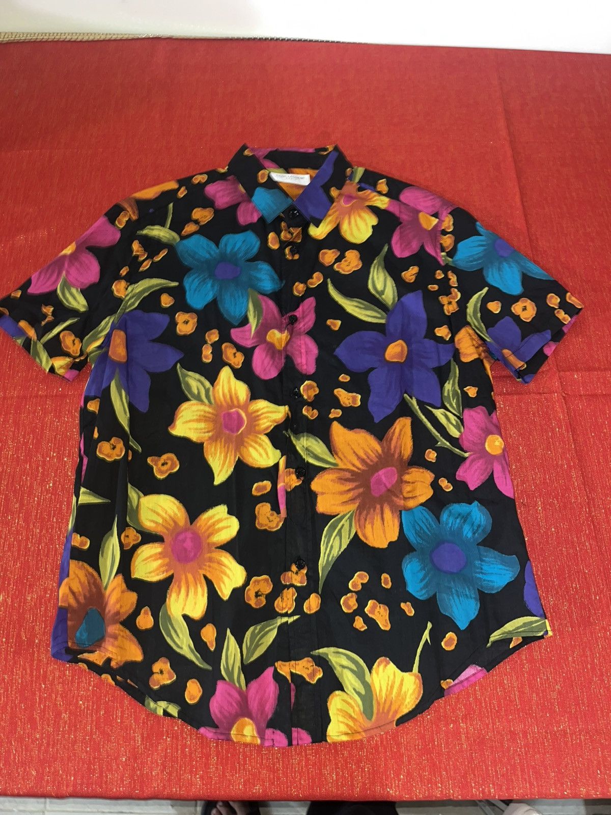 Saint Laurent Paris Saint Laurent Floral Shirt Sz 39/15.5 Size US M / EU 48-50 / 2 - 12 Thumbnail
