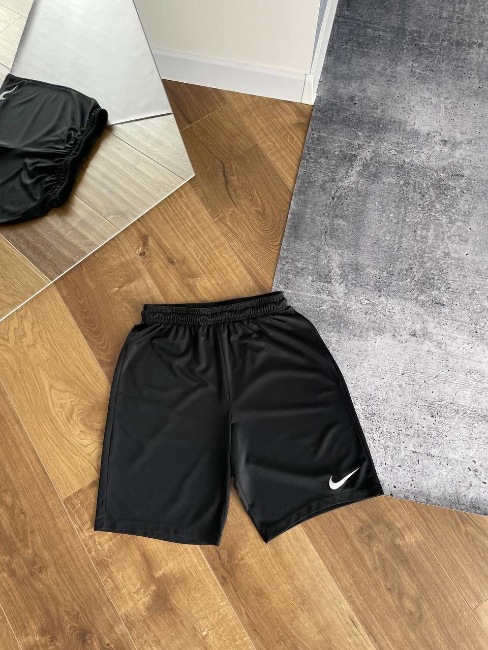 Nike × Vintage Vintage Nike 90’s Y2K Style Drill Black Shorts Size US 32 / EU 48 - 1 Thumbnail