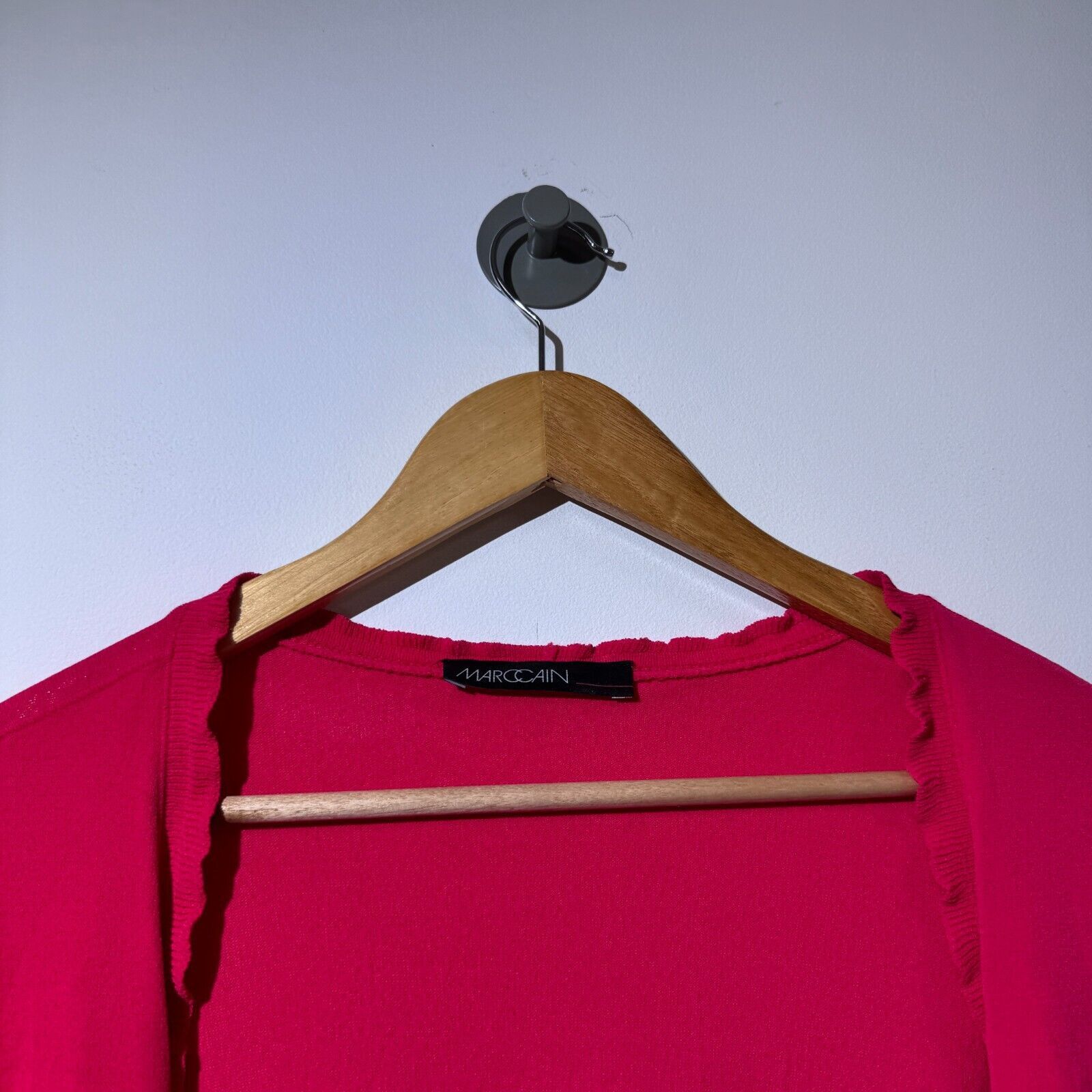 Vintage Marc Cain Pink Red Viscose Cardigan Sweater Size L 90s Y2K Size US L / EU 52-54 / 3 - 2 Thumbnail