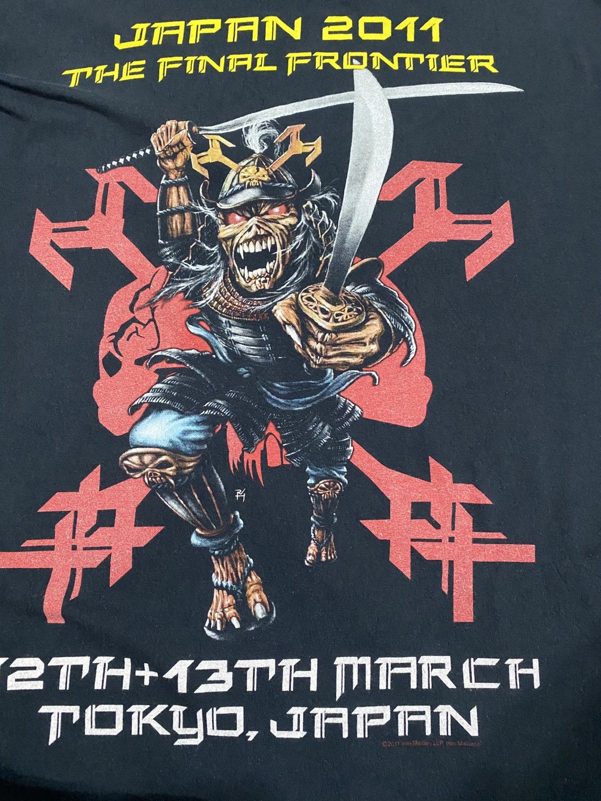 Iron Maiden Iron Maiden 2011 "The Final Frontier" Japan Tour T-shirt Size US XL / EU 56 / 4 - 4 Thumbnail