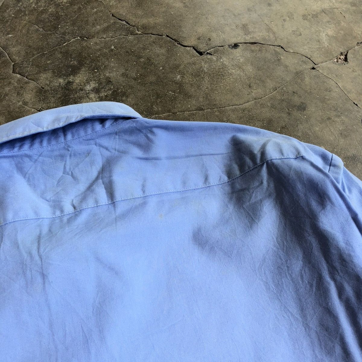 Yves Saint Laurent 1990s Yves Saint Laurent Chemises Paris Basic Shirt Blue Size US S / EU 44-46 / 1 - 13 Thumbnail