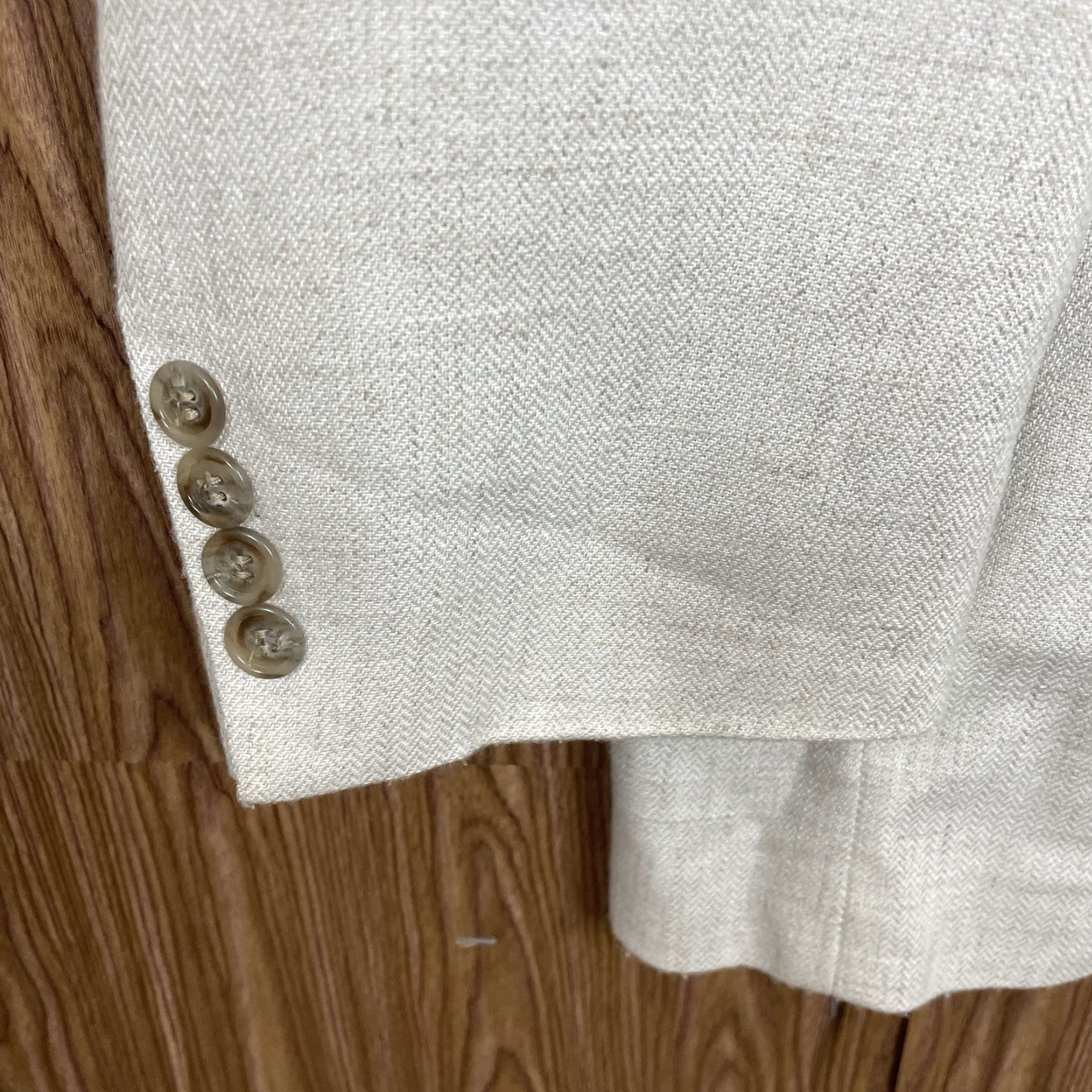 Haggar Coat Mens 42R Beige Cream Solid Textured Polyester Two Buttons
