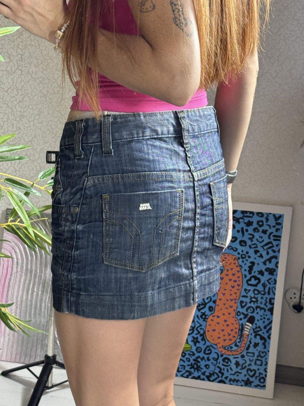 Miss Sixty VINTAGE MISS SIXTY 2000s MINI DENIM SKIRT Size 28" / US 6 / IT 42 - 8 Thumbnail