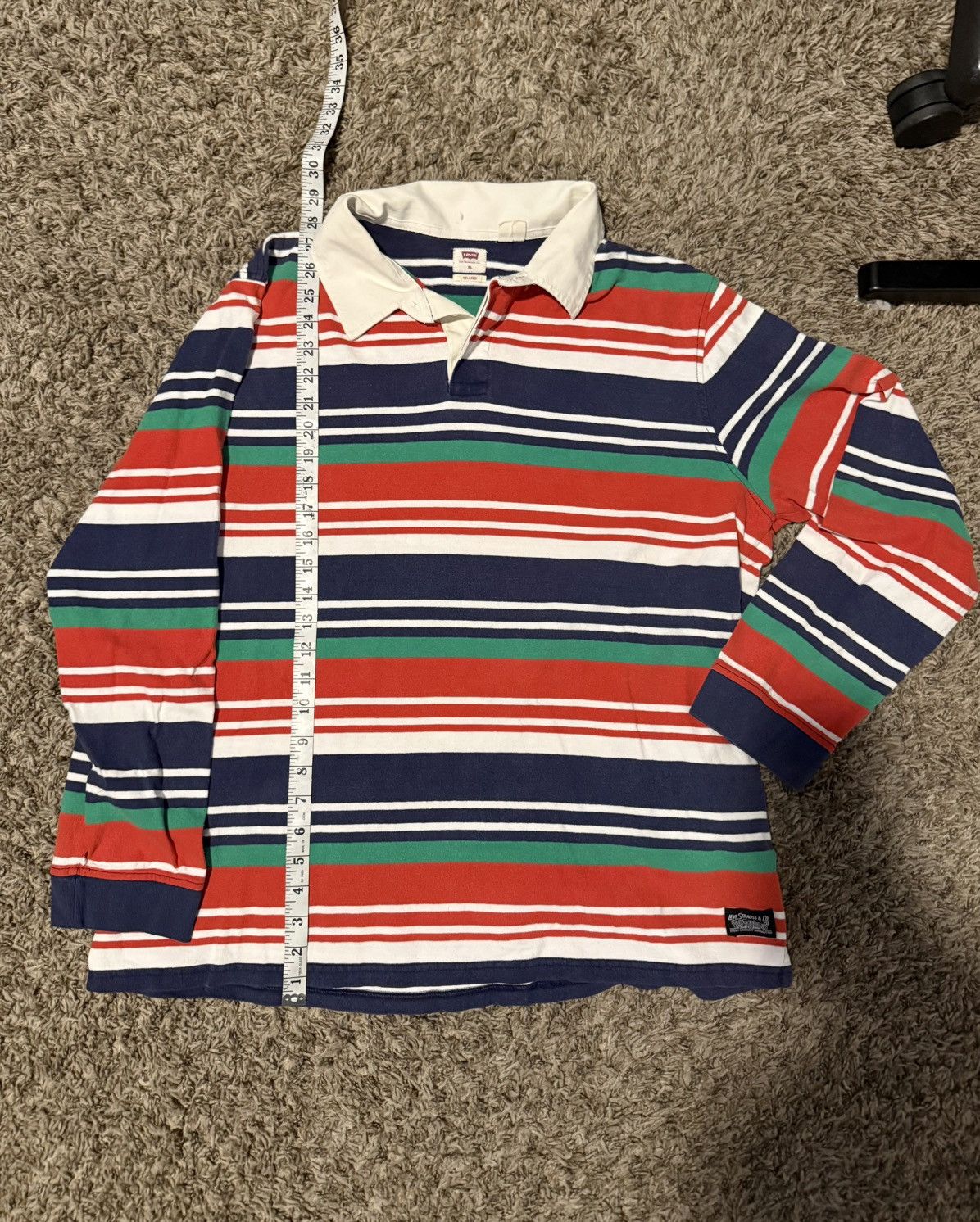 Levi's Long button up shirt. Size US XL / EU 56 / 4 - 1 Thumbnail