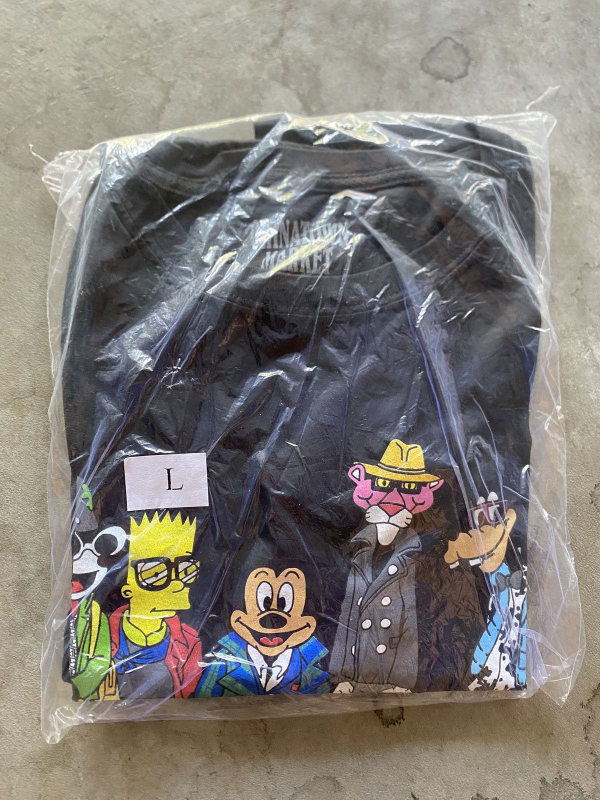 Market RARE DS Chinatown Market Mascot Tee Size US L / EU 52-54 / 3 - 1 Thumbnail