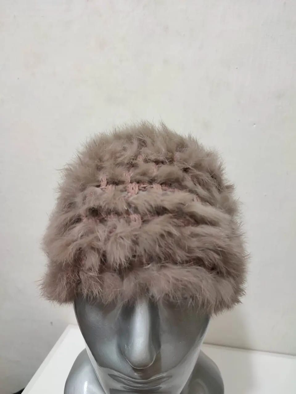 Other Unknown Japanese Real Fur Beanie Hats Size ONE SIZE - 2 Thumbnail