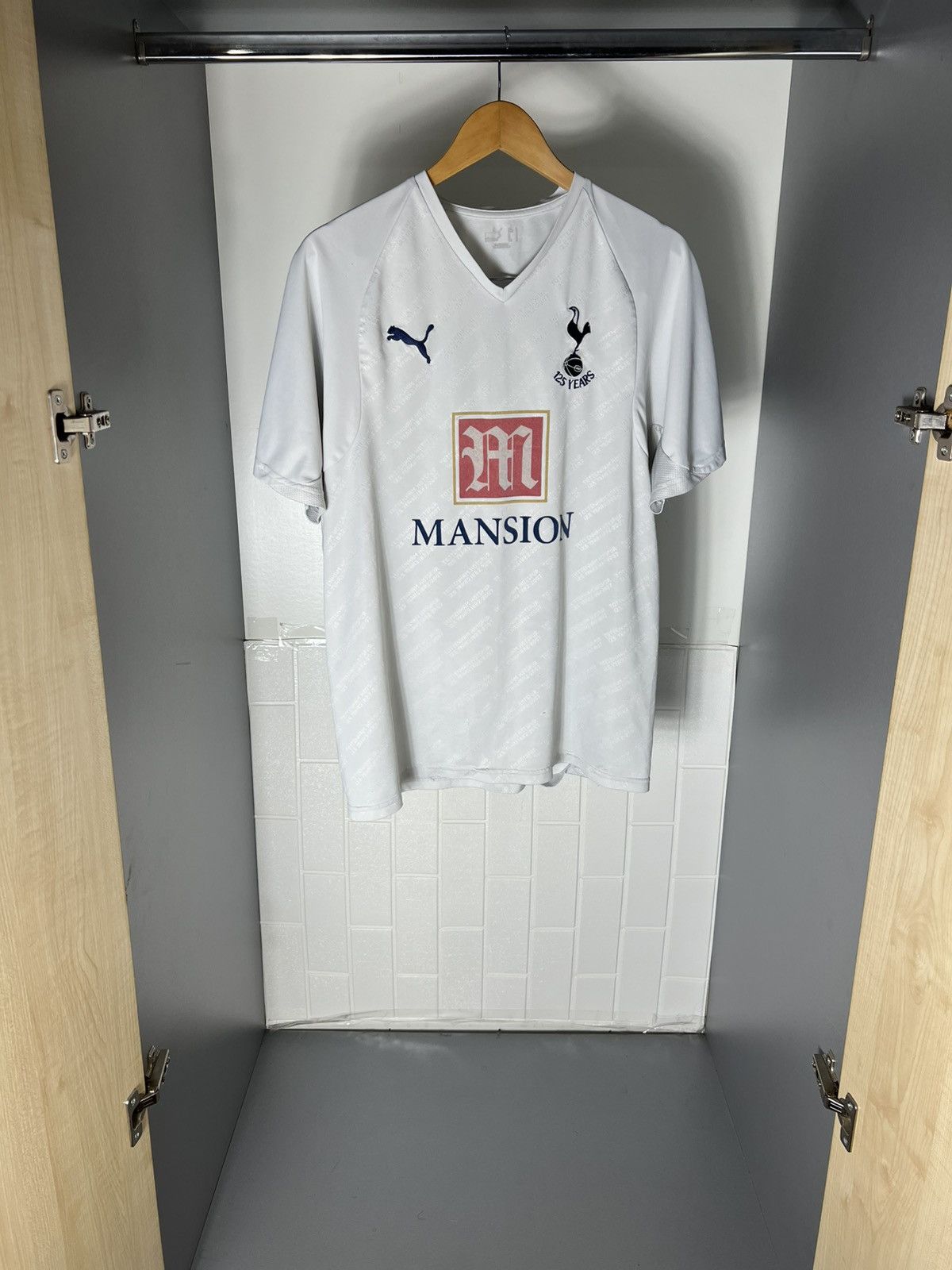 Puma VINTAGE PUMA FC TOTTENHAM HOTSPUR ENGLAND SOCCER JERSEY 90s Size US L / EU 52-54 / 3 - 2 Thumbnail