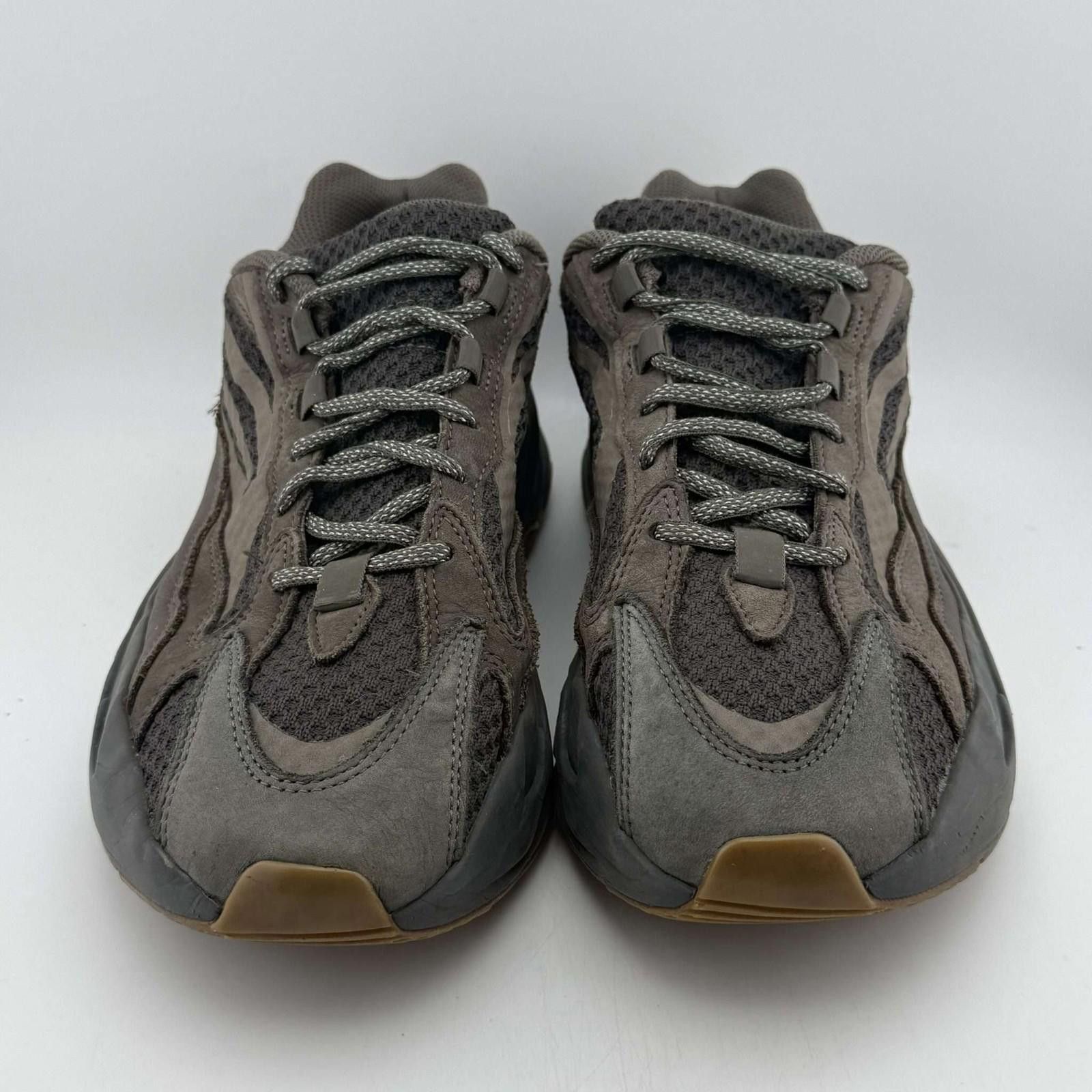 Adidas Adidas Yeezy 700 V2 Geode 9.5 Used No Box Size US 9.5 / EU 42-43 - 2 Thumbnail