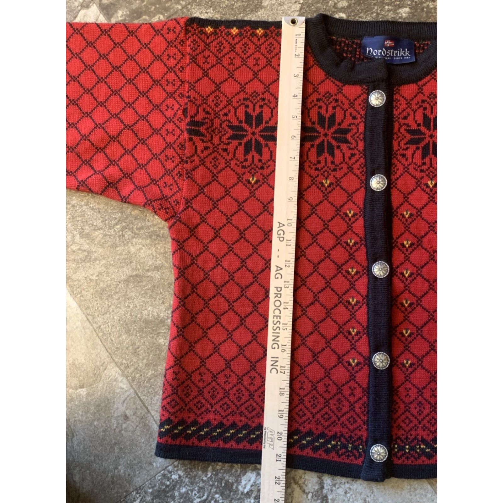 Vintage Nordstrikk Cardigan Sweater Women M Red Virgin Wool Button Wool Round Neck Long Sleeve, Casual Holiday Christmas Size M / US 6-8 / IT 42-44 - 7 Thumbnail