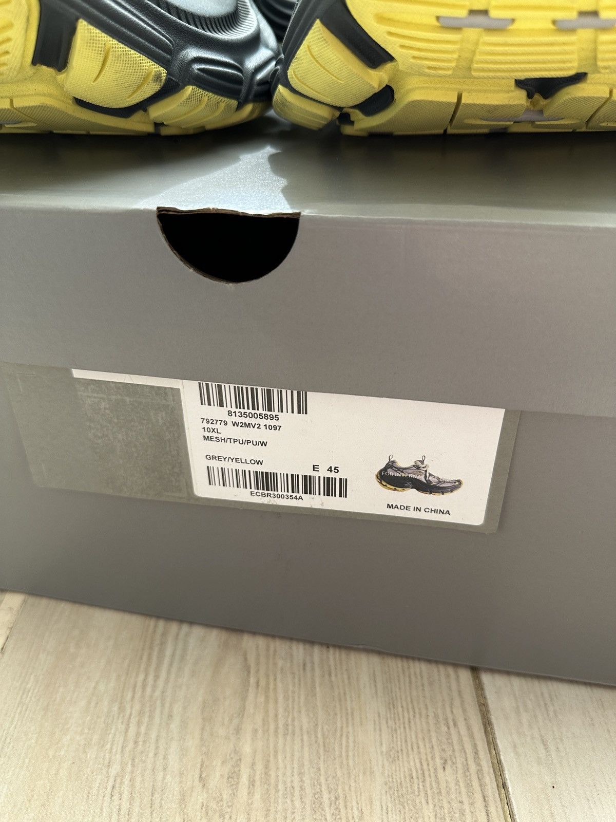 Balenciaga Balenciaga 10XL Size US 11 / EU 44 - 9 Thumbnail