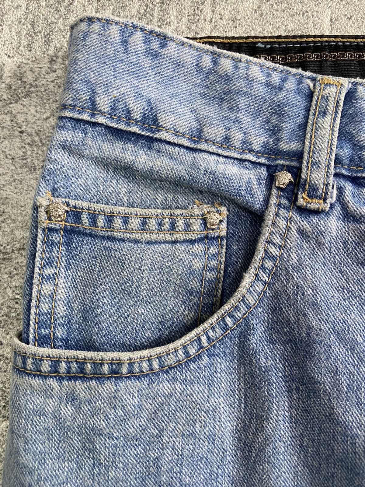 Versace Vintage versace jeans couture Size US 34 / EU 50 - 9 Thumbnail