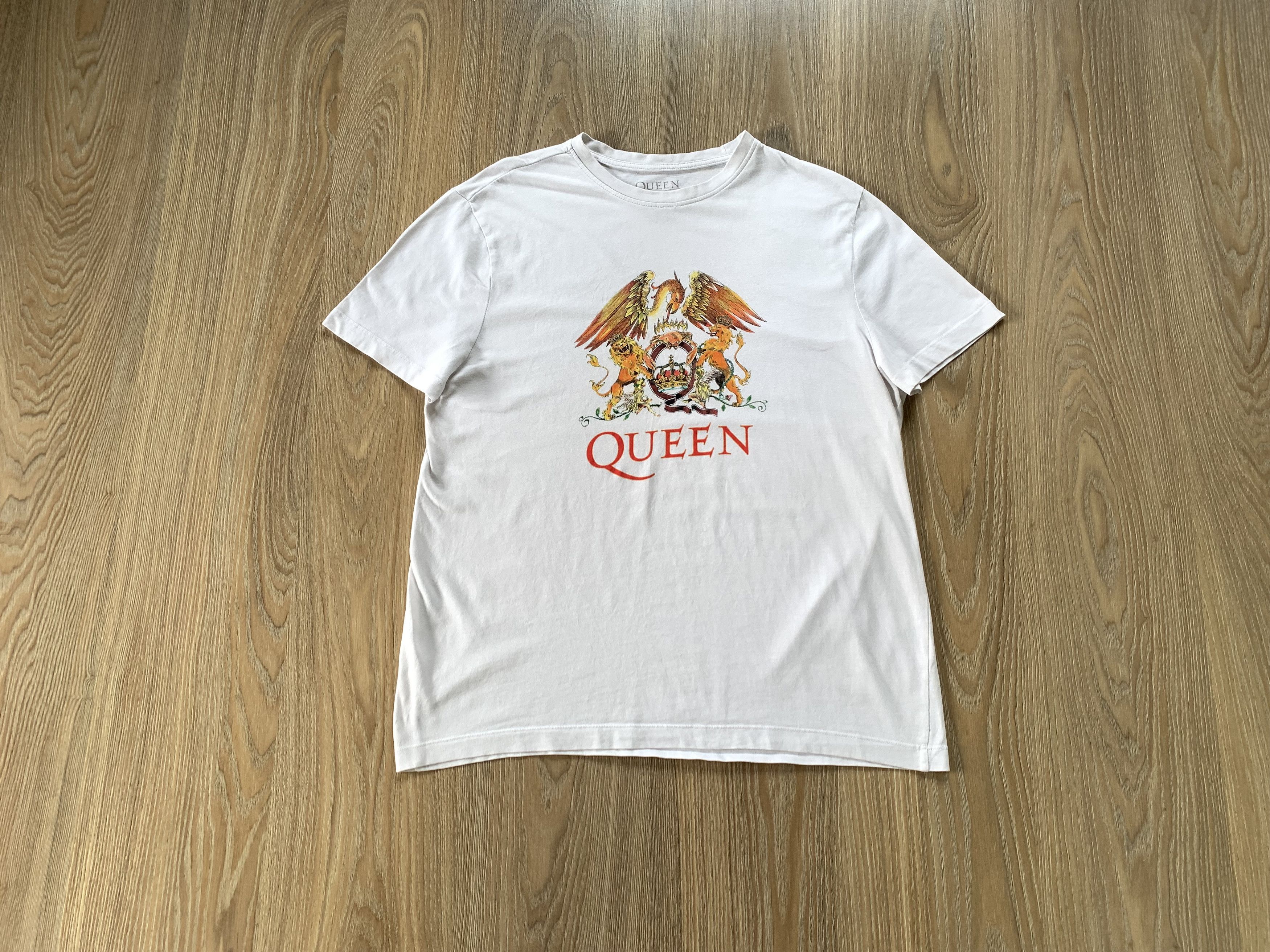 Band Tees Queen White Cotton Big Logo Printed T-Shirt Size US L / EU 52-54 / 3 - 1 Thumbnail