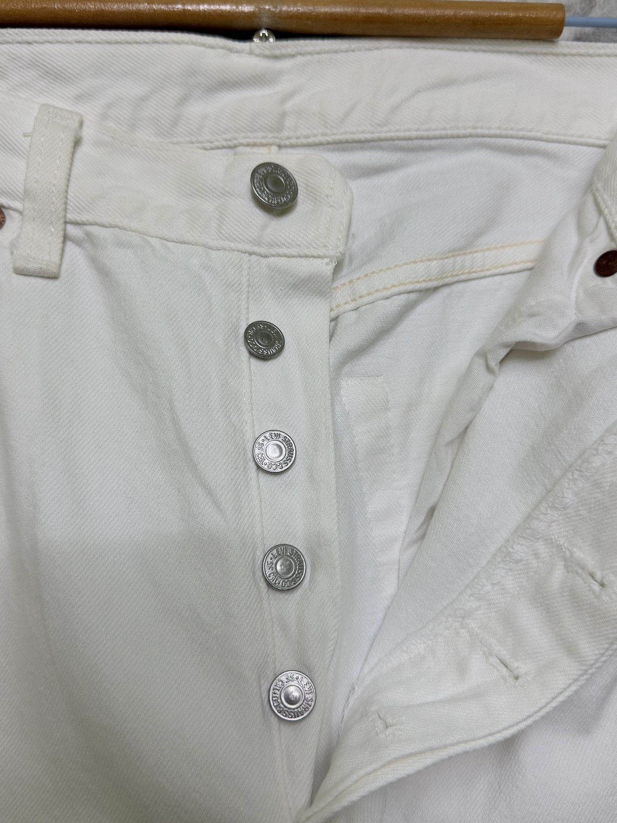 Levi's Levi’s 501 Original White Straight Leg Button Fly Denim Size US 31 - 8 Thumbnail