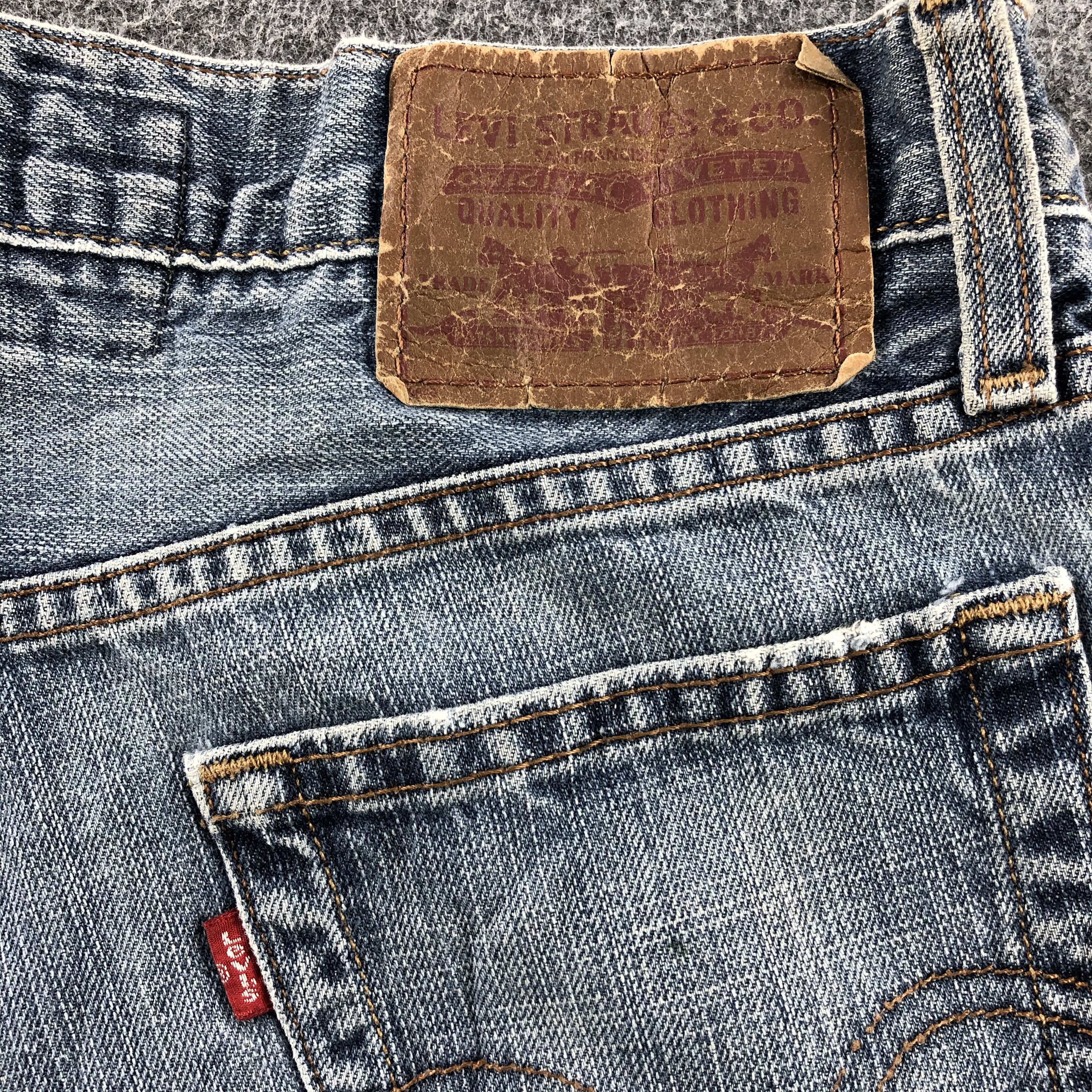 Levi's Vintage Levis 527 Low Boot Cut Jeans- J1330 Size US 32 / EU 48 - 5 Thumbnail