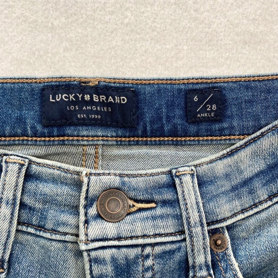 Lucky Brand Lucky Brand Bridgette Skinny Jeans Women's 6 Light Wash Blue Stretch Denim Jeans - 5-Pocket, High Rise, Regular Size 6 Womens Blue Pattern Solid Size 26" / US 2 / IT 38 - 4 Thumbnail