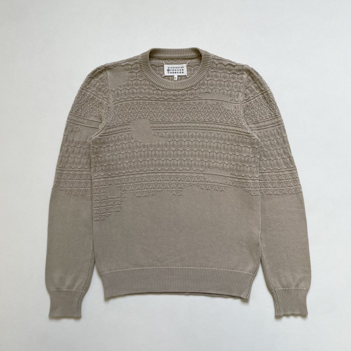 Maison Margiela ‘Destroyed Fair Isle’ Weave Beige Sweater Size US M / EU 48-50 / 2 - 1 Thumbnail
