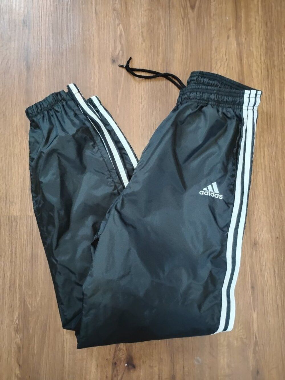 Adidas Vintage Adidas 3 Stripe Wind Pants Joggers Trainers Size US 30 / EU 46 - 1 Thumbnail