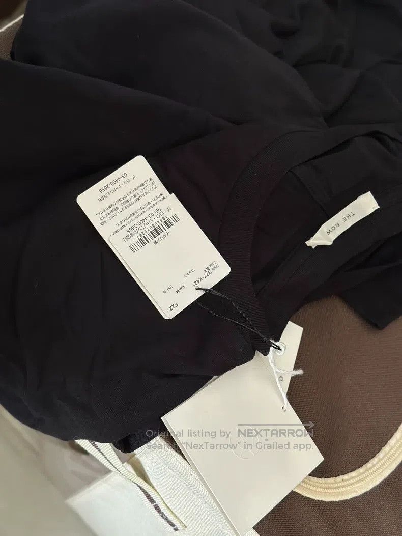 The Row The Row Black round neck and long sleeves Size M / US 6-8 / IT 42-44 - 4 Thumbnail