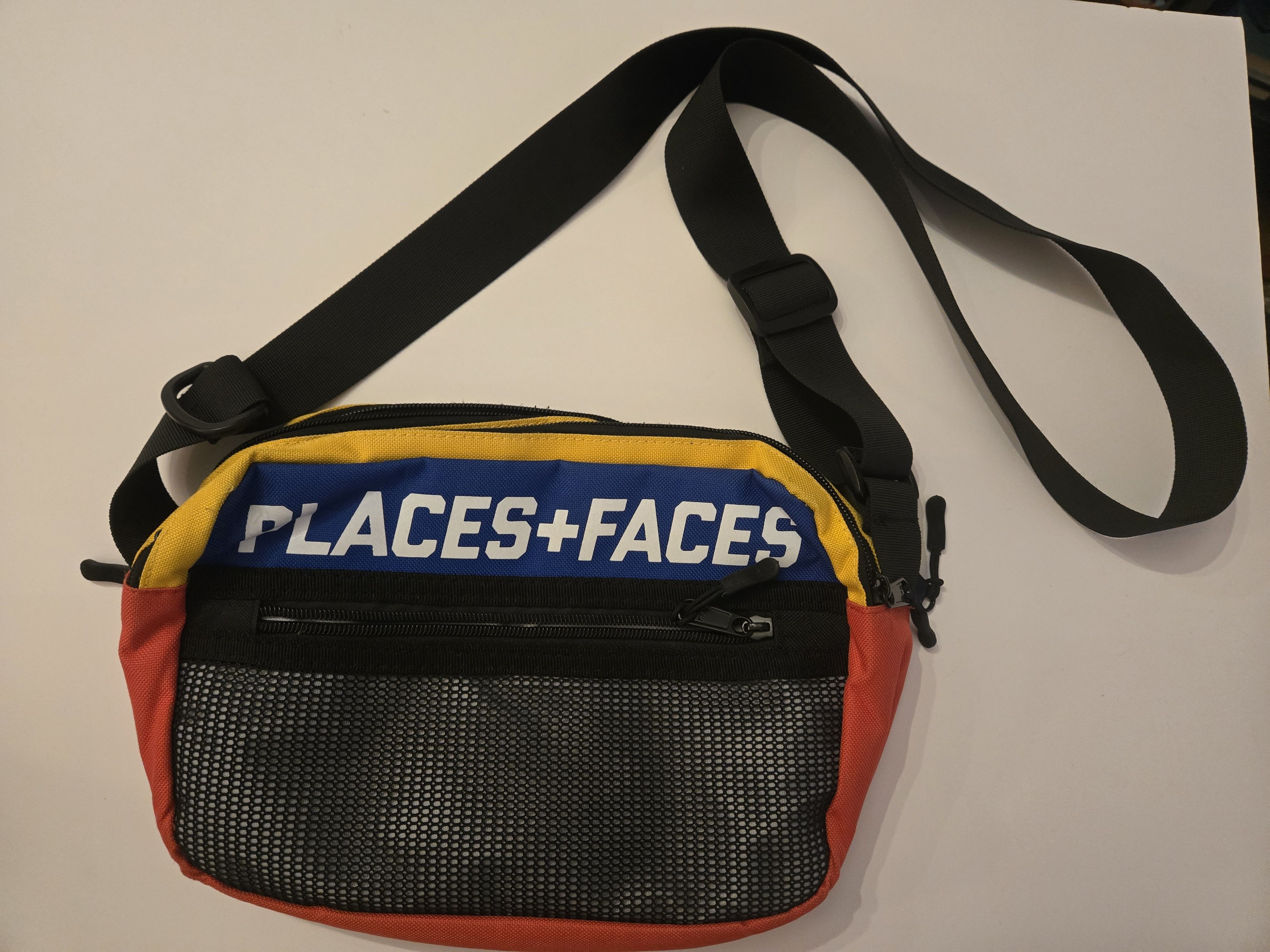 Places+Faces Shoulder Pouch Bag ( P+F / Placesplusfaces