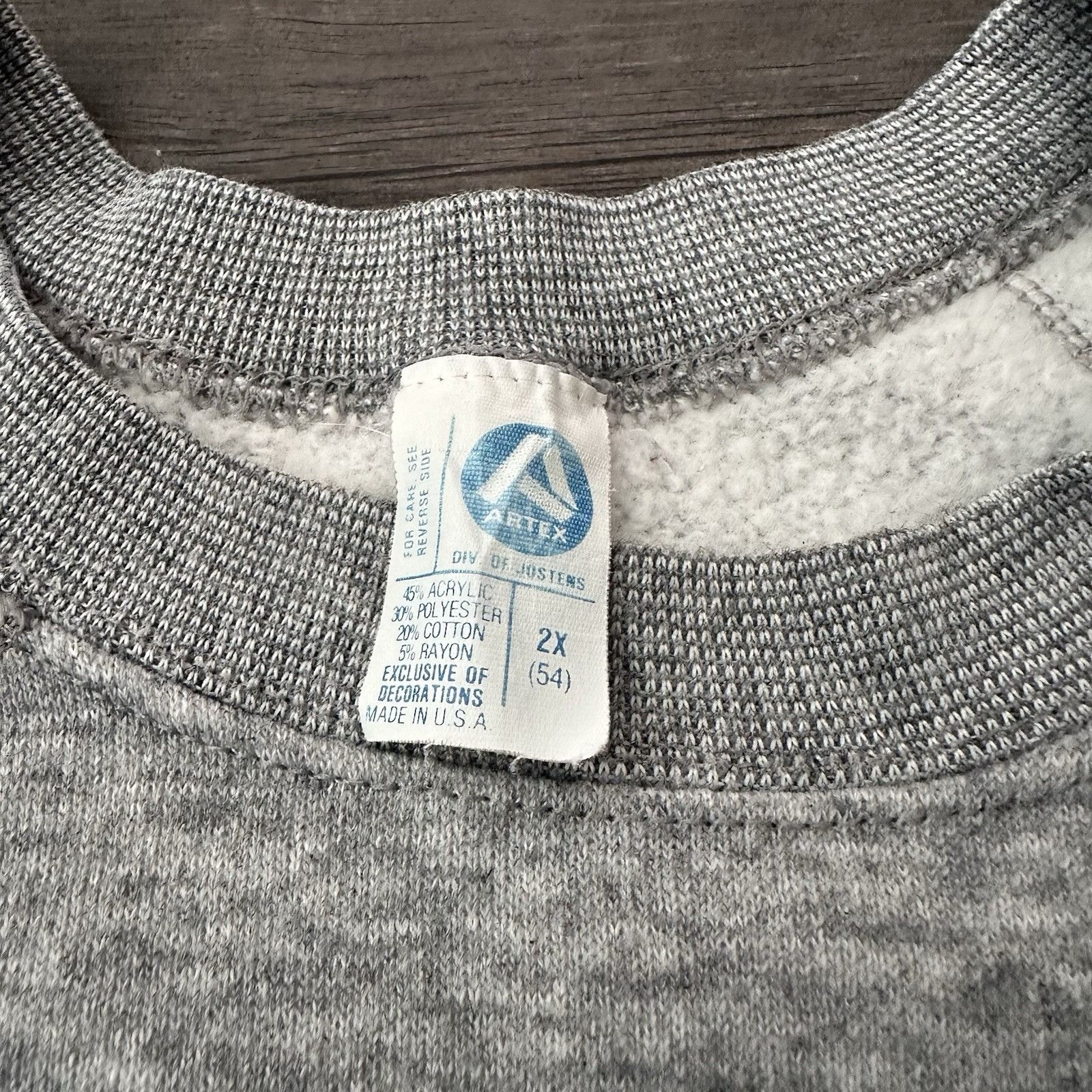 Peanuts VTG 80'S PEANUTS 'WHERE'S THE CHICKS?' WOODSTOCK SKIING GREY Size US XXL / EU 58 / 5 - 7 Thumbnail